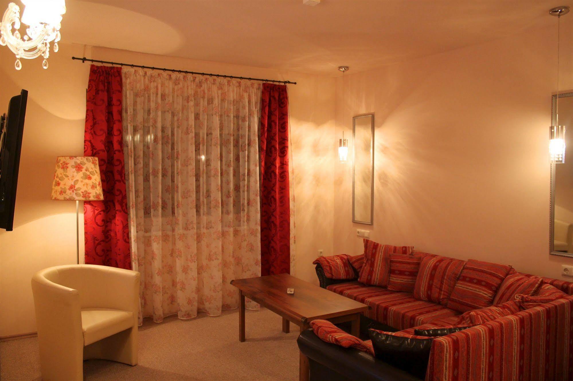 Hotel Al Faro Lodge Am See 포돌스돌프앰씨 외부 사진