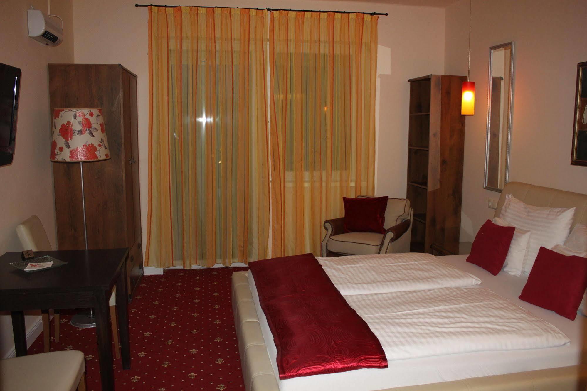 Hotel Al Faro Lodge Am See 포돌스돌프앰씨 외부 사진