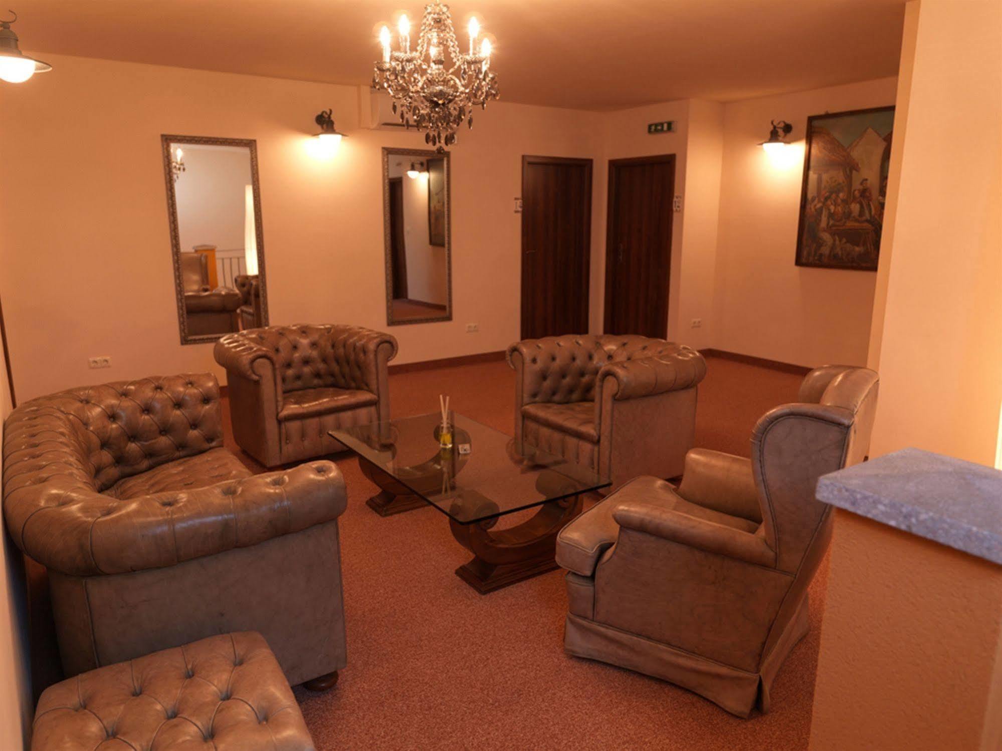Hotel Al Faro Lodge Am See 포돌스돌프앰씨 외부 사진