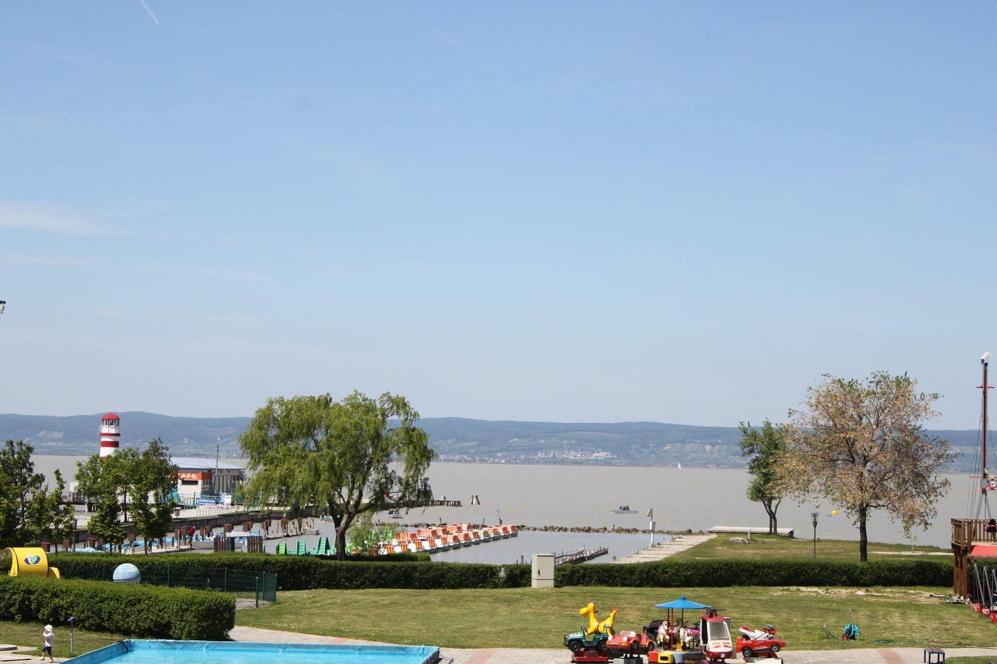 Hotel Al Faro Lodge Am See 포돌스돌프앰씨 외부 사진